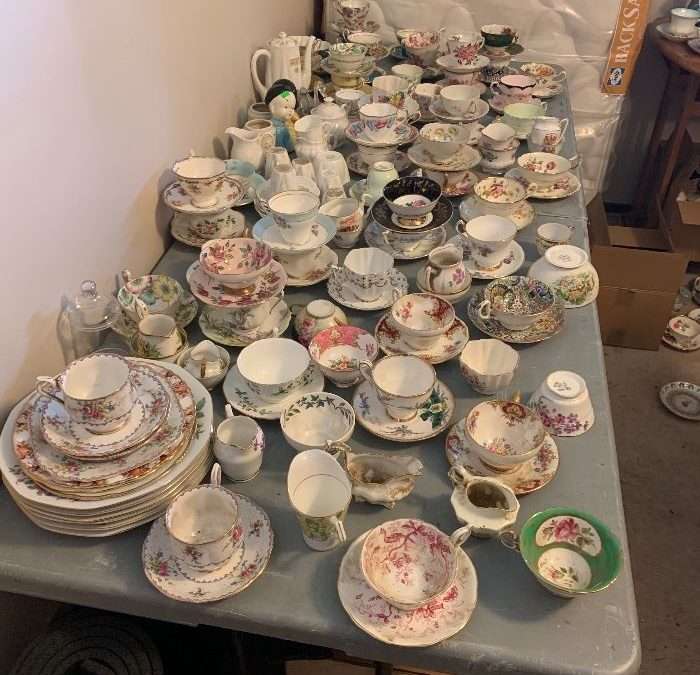 PACKED to the BRIM FULL Kenmore Estate Sale Thousands of Tools -Mid Century, Roseville Bring BOXES