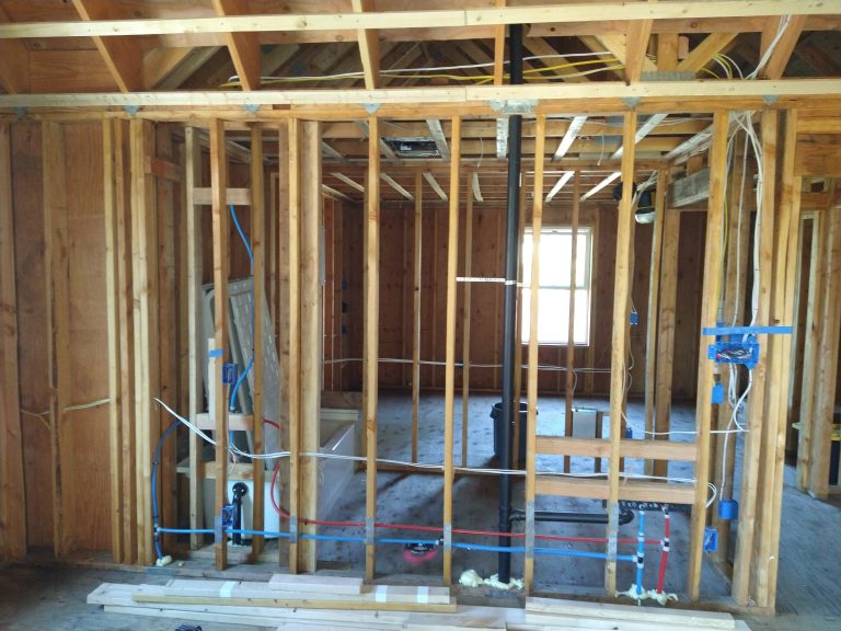 Backyard Air B & B Unit in Lakewood