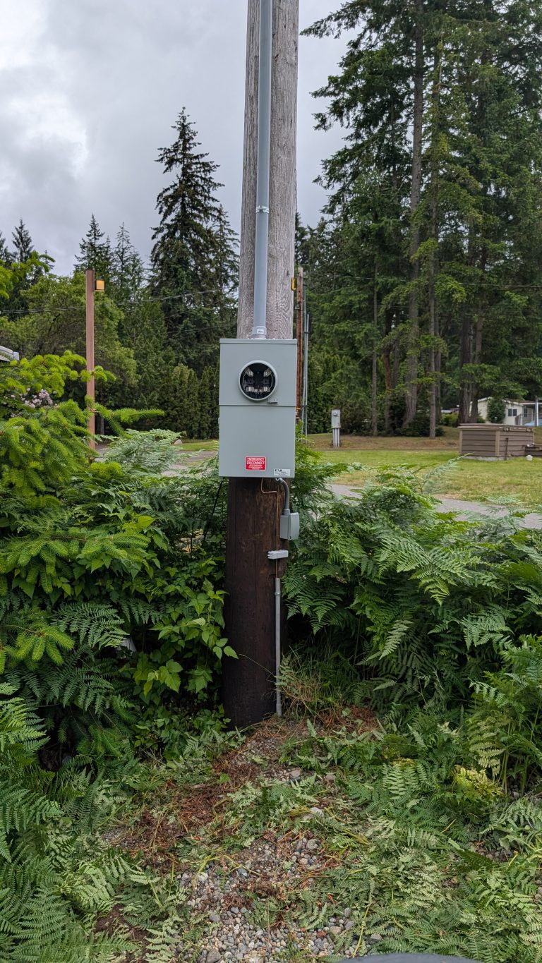 200-Amp Overhead Electrical Service Installation for a Manufactured Home in Tacoma, WA